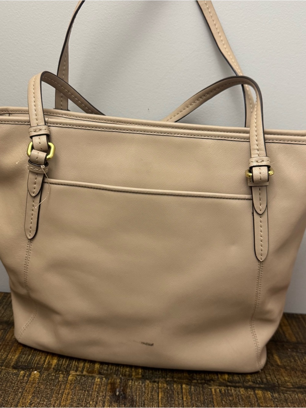 Coach Peyton Leather Zip Top Tote F27349
Brass/Sand bag - Picture 5 of 11